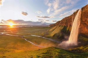 Seljalandsfoss waterfall - Iceland